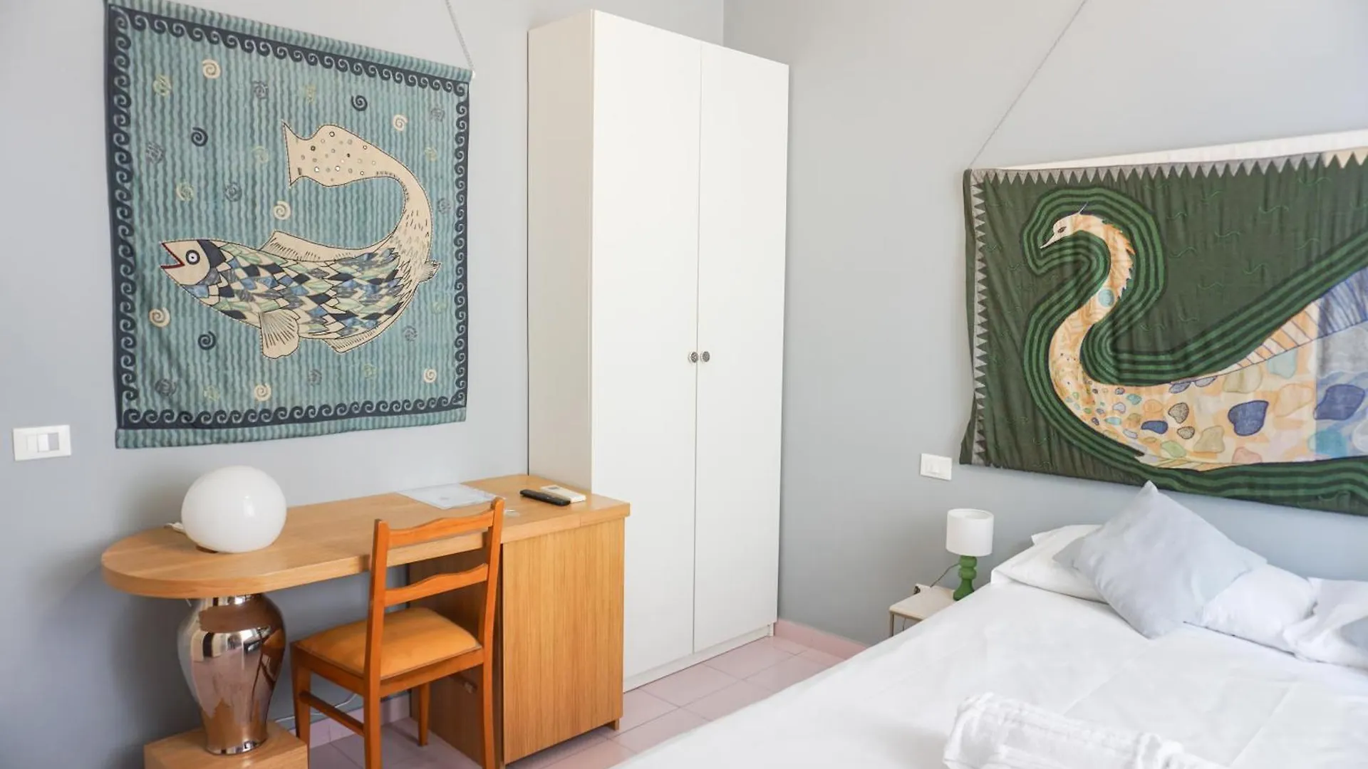 Tarshito Gallery House Roma Penzion