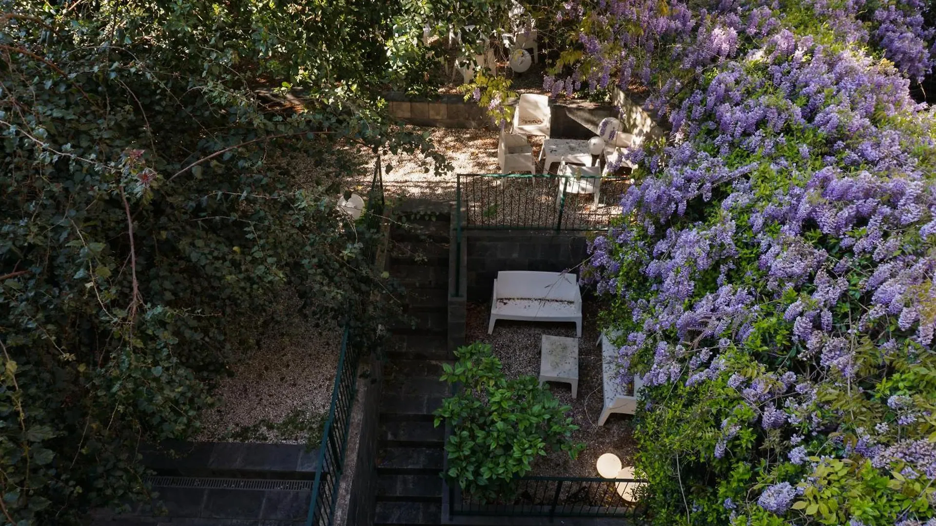 Tarshito Gallery House Roma 0*, Řím