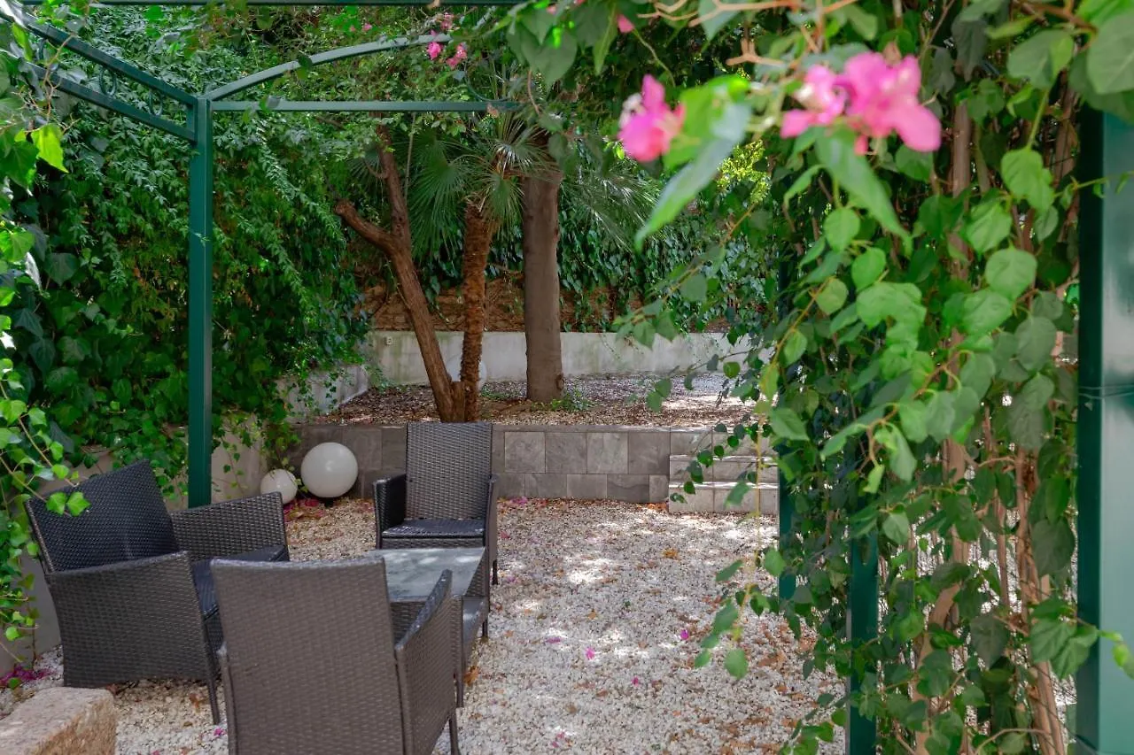 Tarshito Gallery House Roma Guest house